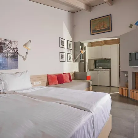 Serenity Estate Holiday home