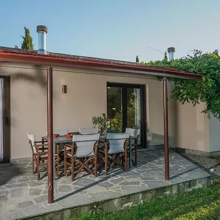 Serenity Estate Holiday home